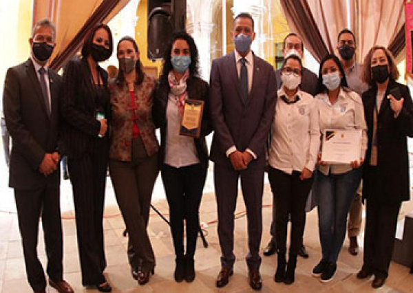 Avanza UG en trámites y servicios institucionales 