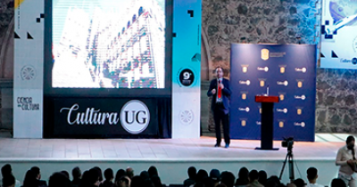 Comienza en la UG Ciencia es Cultura: “Planeta digital, futuros posibles”