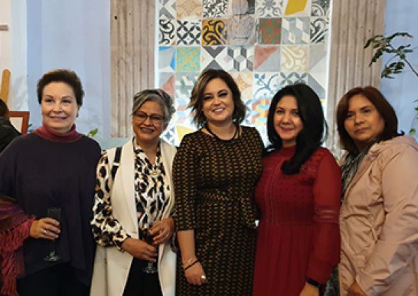 Egresada de la UG lleva el Arte y la Cultura a San Francisco del Rincón  