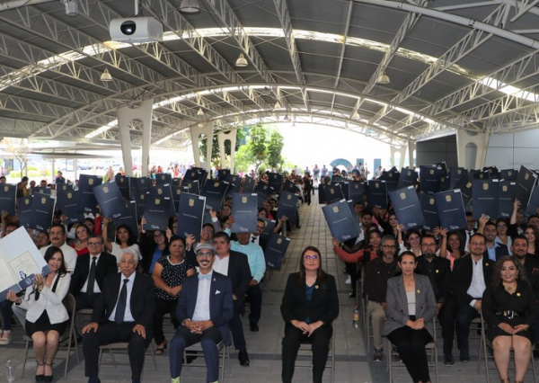 Reciben su título 140 profesionistas egresados(as) del Campus Celaya-Salvatierra