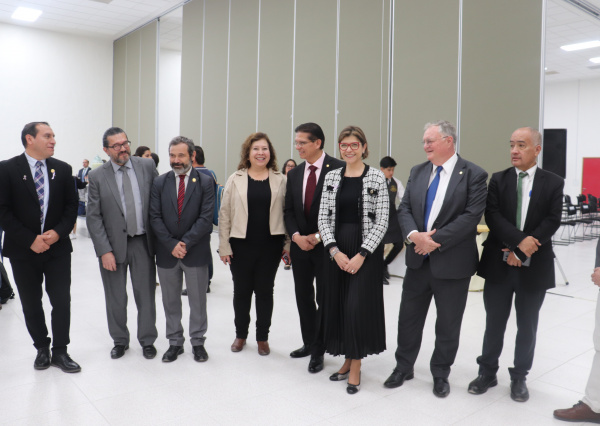 Campus Guanajuato de la Universidad de Guanajuato presenta informe anual de actividades 2023