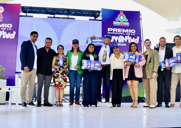 Comunidad UG es reconocida en el Premio Juventud Irapuato 2025