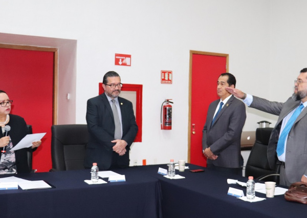 Designa Campus Guanajuato nuevo Director del Departamento de Química