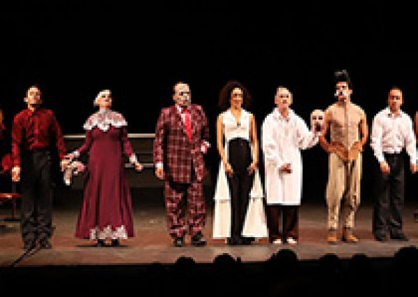 Por preservar el legado del Mtro. Ruelas y el cervantismo, entregan dos reconocimientos al Rector General de la UG