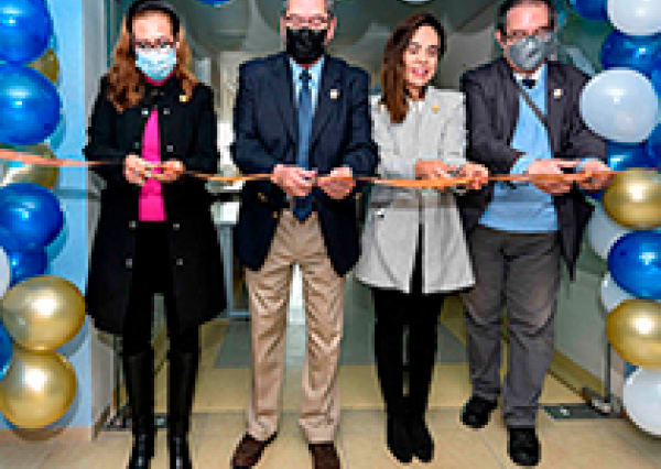 La UG abre su primera sala de lactancia materna en el Campus León  