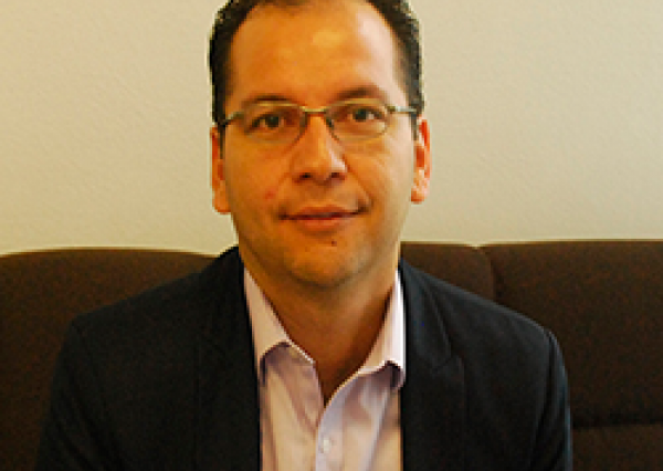 Investigador de la UG participa en importante convención científica en Grecia