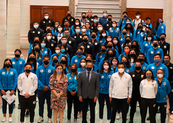 UG reconoce a sus deportistas de alto rendimiento