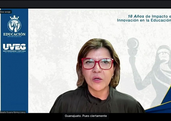 Rectora General de la UG participa en panel sobre educación virtual