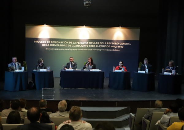 Culminan foros de presentación de proyectos de las personas candidatas a la Rectoría General de la UG 