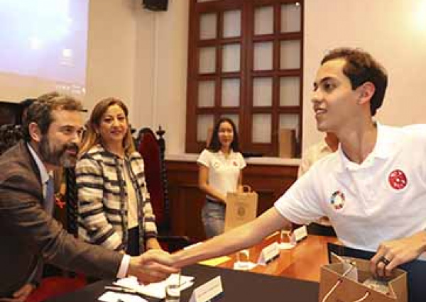 Universidad de Guanajuato impulsa trabajo interdivisional para proyectos de mejora social 