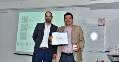 Promueven la participación política en jóvenes de la UG