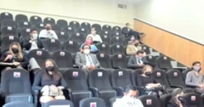 Reconocido jurista ofrece conferencia en la División de Derecho, Política y Gobierno de la UG