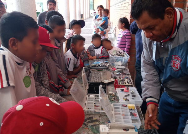 Profesor del CNMS participa en la Semana de la Ciencia, organizada por el Museo Interactivo “Explora-Centro de Ciencias”