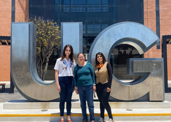 Exploran sinergias académicas entre la UG y Universidad de Huelva, España