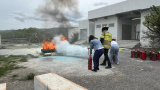 Brigadas del Campus Guanajuato de la UG se capacitan en manejo de extintores