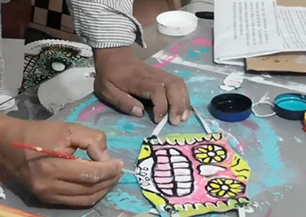 Imparten en la UG taller artístico en el marco del encuentro internacional “Hacia una cultura de la paz”