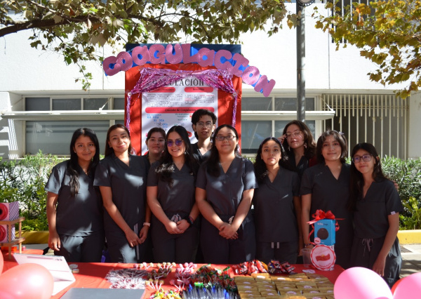 Comunidad estudiantil de la Licenciatura en Médico Cirujano realiza con gran éxito una edición más de la Hematoferia