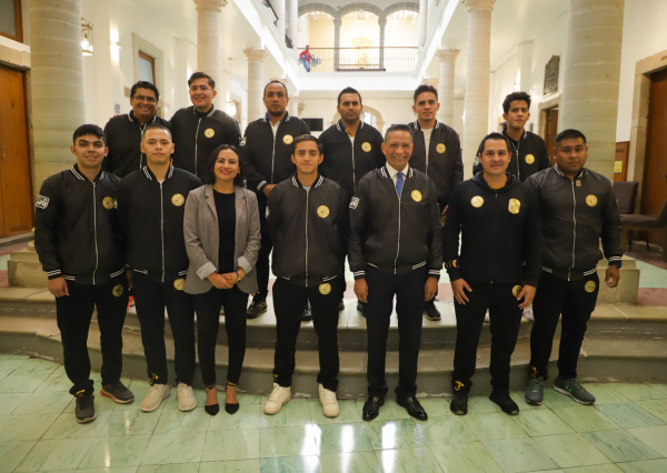 UG reconoce a participantes en la Universiada Nacional 2023