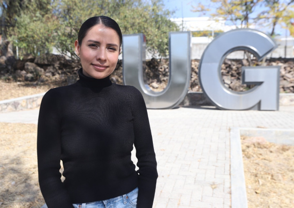 Enseñanza de la ciencia en México, a la par de la que se realiza a nivel internacional: Viridiana Ramírez, alumna de doctorado en la UG 