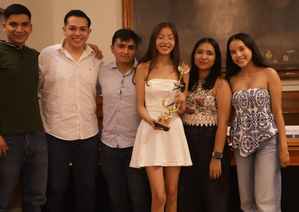 UG reconoce el valor del deporte inclusivo en la clausura y premiación del Torneo de Tiro en Braille