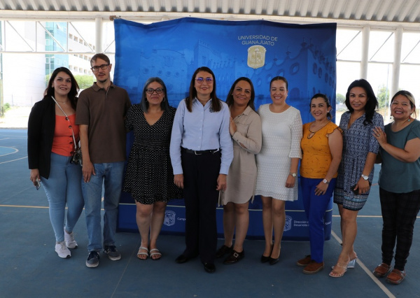 Reconocen a profesorado de la UG por participación en Evaluación del Desempeño Docente 2023 