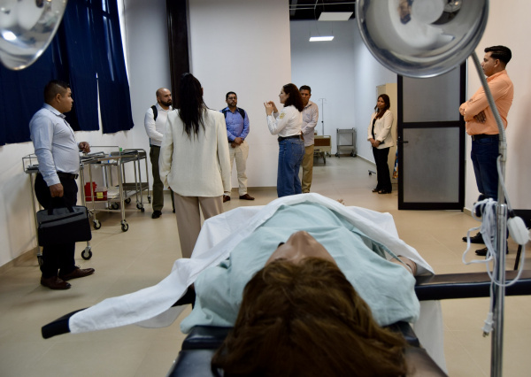 Licenciatura en Enfermería y Obstetricia de la UG recibe evaluación de CIEES en sedes Irapuato y Tierra Blanca