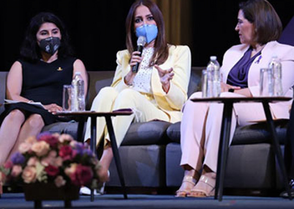 UG genera dialogo en torno a los liderazgos de las mujeres