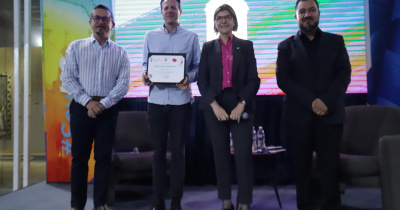 “El trabajo de la ficción es revelar algo en el interior de la gente”: Amat Escalante