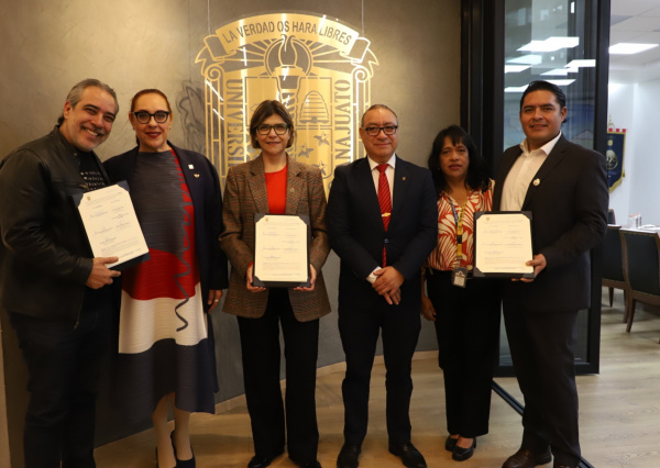 UG formaliza convenio con “Donadores Compulsivos” y la SSG para promover la donación altruista de sangre 