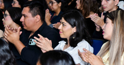 Profesionales de enfermería se reúnen para reflexionar sobre su liderazgo