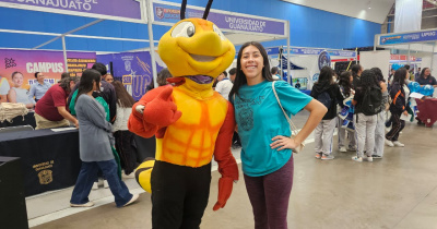 UG contribuye a descubrir vocaciones en Fórum Educativo y Profesiográfico