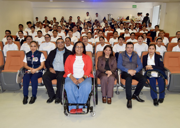 Estudiantes de Enfermería UG presentan diagnóstico comunitario de familias en Lo de Sierra y Ojo de Agua de Bermúdez