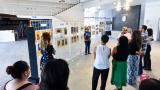 Se inaugura la exposición fotográfica “Memorias que habitan la ciudad” en el Campus León de la UG
