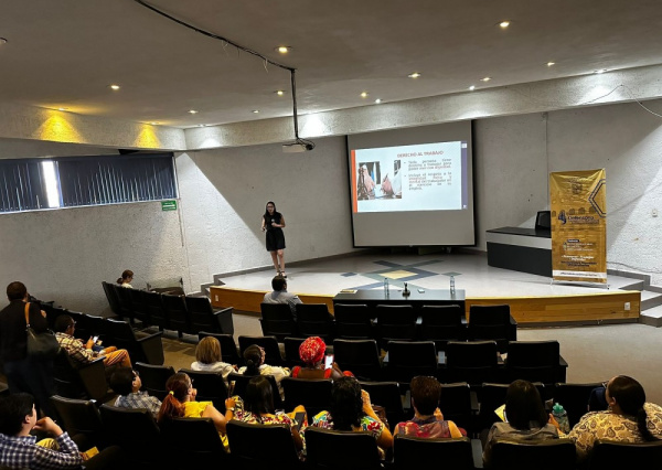 Capacitan a comunidad UG para prevenir violencia laboral, acoso y hostigamiento sexual 