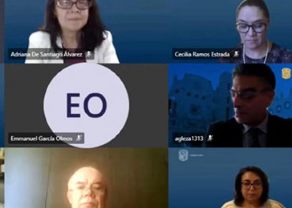 Toman protesta a Directora y Directores de División del Campus León de la UG 