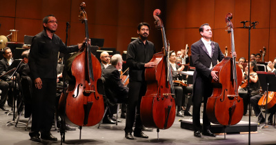 Calaveras y alebrijes cobran vida en el concierto de la OSUG
