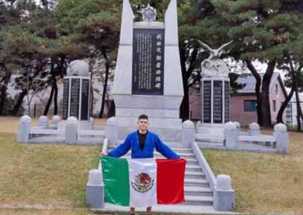 Estudiante UG representa a México en el World Sambo Championship 2019