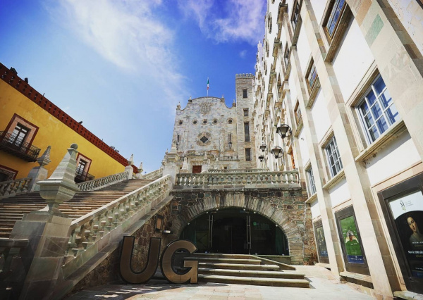 Tres décadas de autonomía universitaria: un legado de responsabilidad y libertad