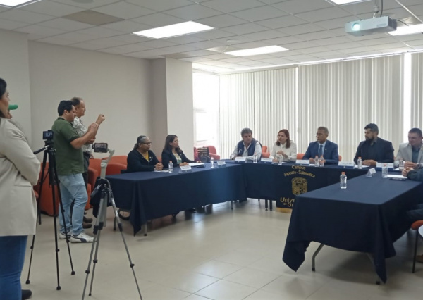 Licenciatura en Enfermería no escolarizada e Ingeniería de Datos e Inteligencia Artificial, nuevos programas de la Sede Yuriria 