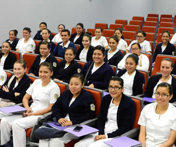 pasantes-de-enfermeria-ug-ugto-