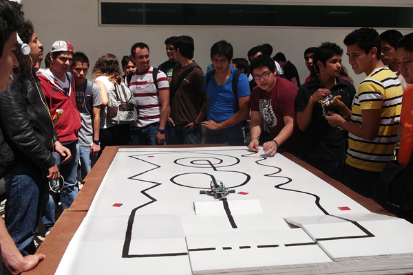 guerra-robots-dicis-universidad-guanajuato-ug