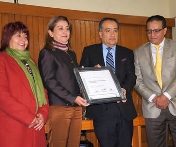 sede-belen-de-la-ug-recibe-reconocimiento-