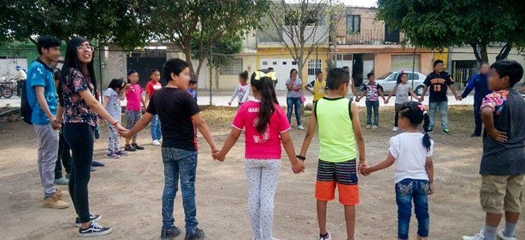 alumnaproyectosocial-ugto-ug