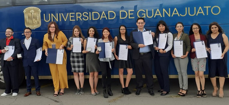 destacan-estudiantes-en-premio-al-desempeo-de-excelencia-egel-ug-ugto