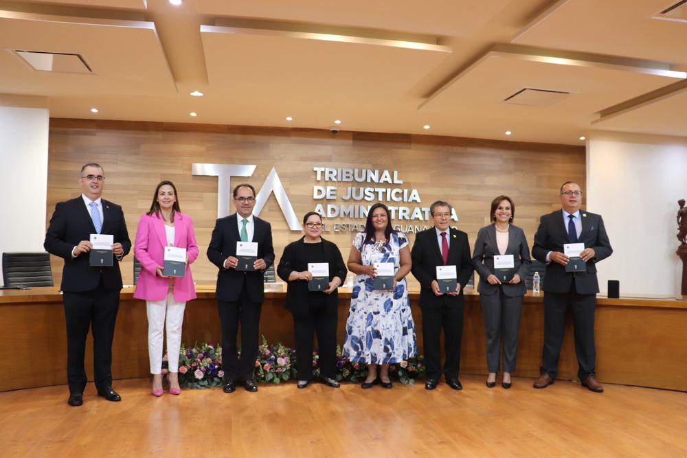 CEREMONIA DE FIN DE CURSOS DE LA MAESTRA EN CIENCIAS FORENSES 02