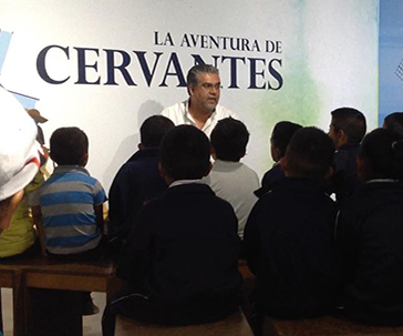 jesus-borja-perez-acerca-lectura-jovenes-universidad-guanajuato-ug-ugto-leon-