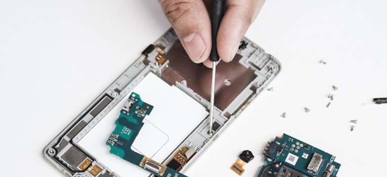 investigadora-propone-recuperar-metales-de-telefonos-celulares