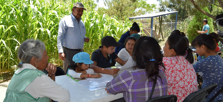 ug-capacita-a-mujeres-emprendedoras-en-mision-de-chichimecas-en-la-produccion-sustentable-nopal-ugto