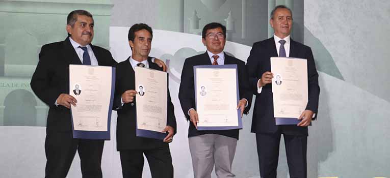 entregatitulosnuevosprofesionistas-ug-ugto