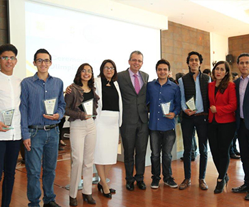 estudiantes-destacados-ug-ugto-